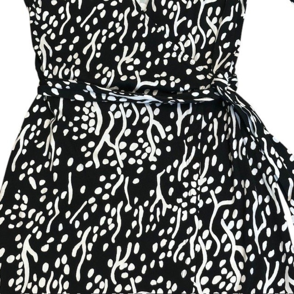 Diane Von Furstenburg (DVF) Target Wrap Dress Black White Print Midi Size XXS - Picture 9 of 15